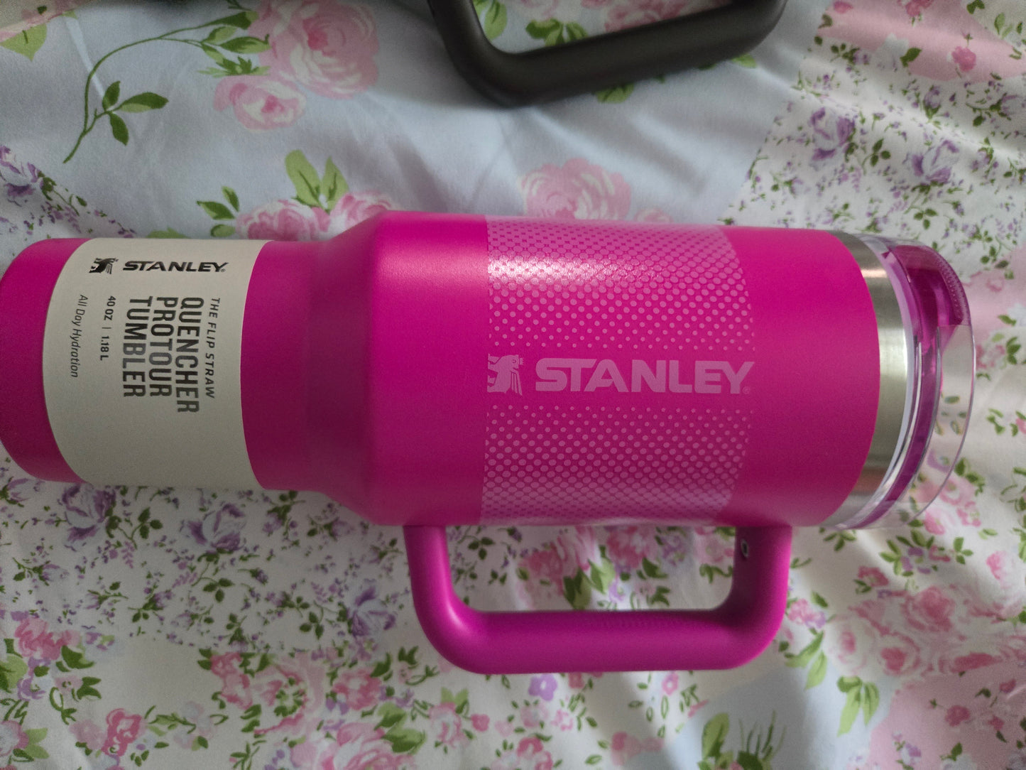Stanley 40 oz flip straw quencher